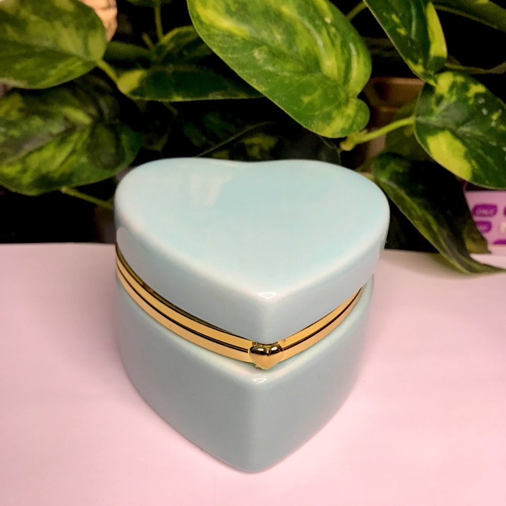 Heart-Shaped Trinket Box Turquoise Gold Jewelry Box